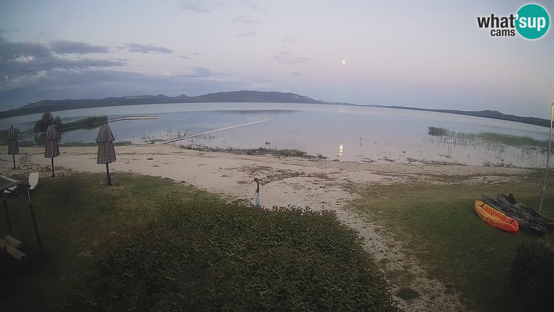 Lake Vransko jezero webcam