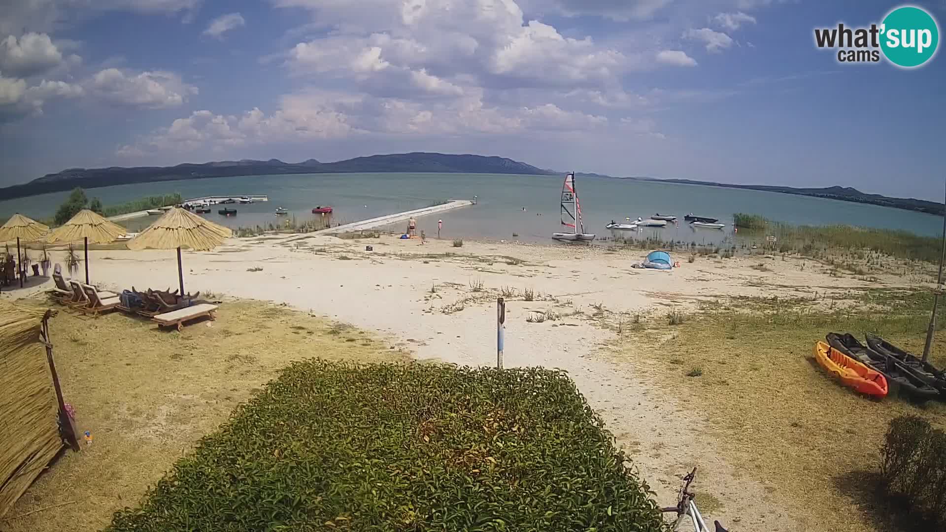 Lake Vransko jezero webcam