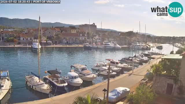 Spletna kamera v živo Vrboska – Otok Hvar – Dalmacija – Hrvaška