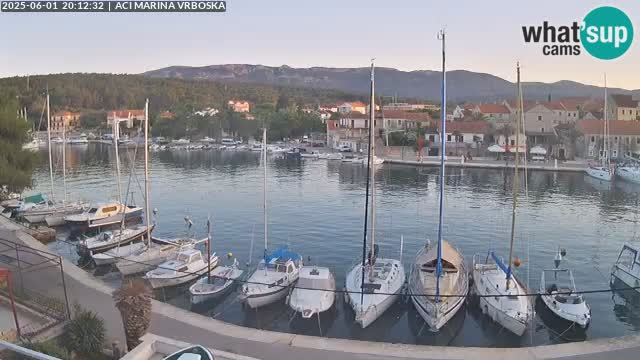 Spletna kamera Vrboska | Otok Hvar | Hrvaška
