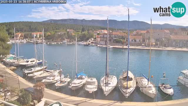 Spletna kamera Vrboska | Otok Hvar | Hrvaška