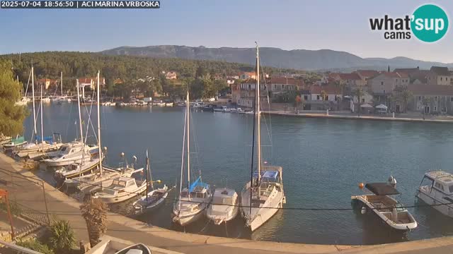 Spletna kamera Vrboska | Otok Hvar | Hrvaška