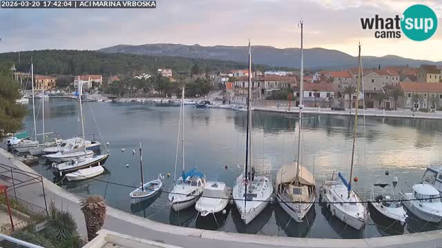 Spletna kamera Vrboska | Otok Hvar | Hrvaška
