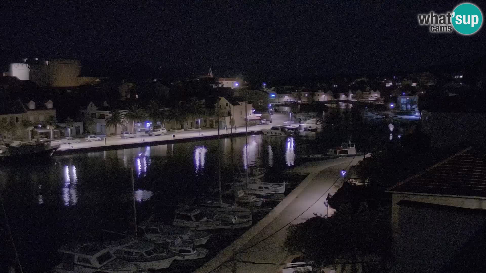 Kamera Hvar Vrboska marina | | Dalmacija