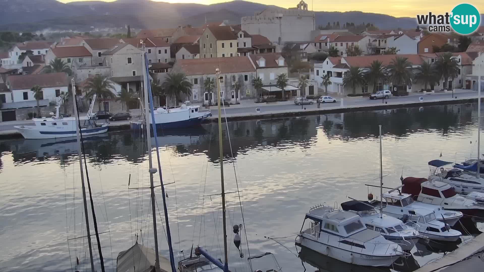 Kamera Hvar Vrboska marina | | Dalmacija