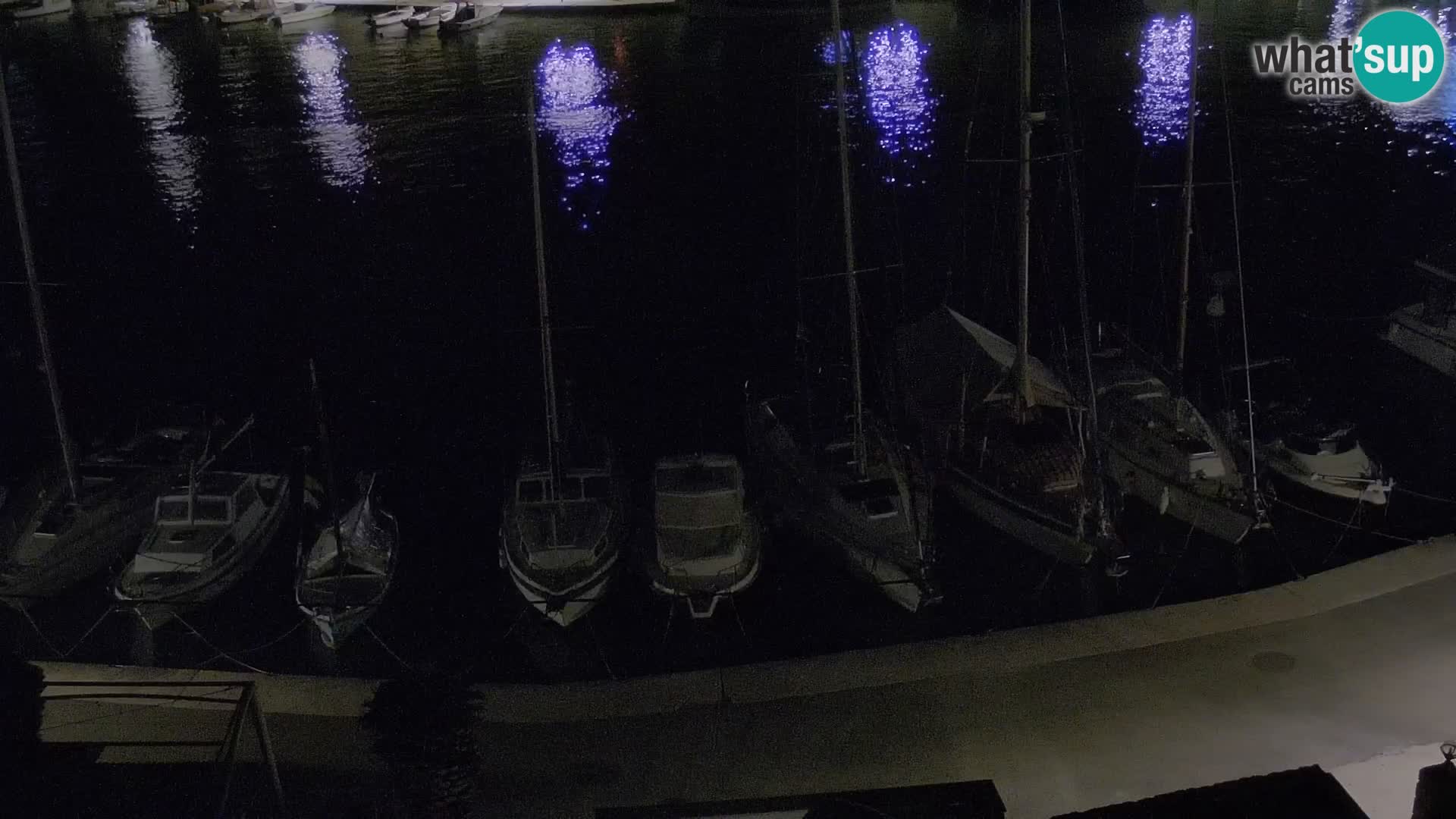 Kamera Hvar Vrboska marina | | Dalmacija