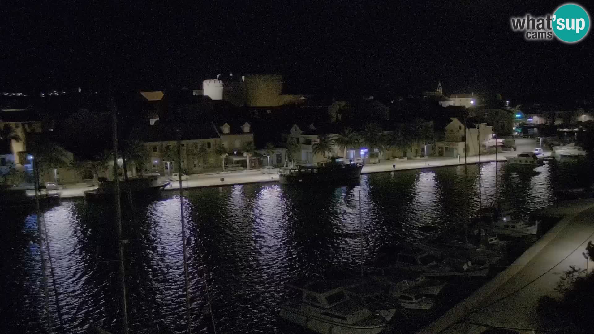 Kamera Hvar Vrboska marina | | Dalmacija