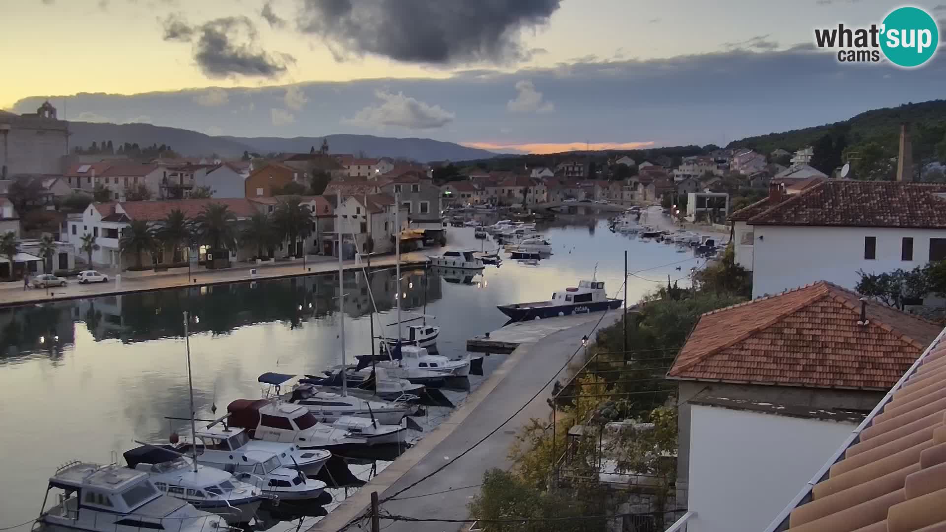 Web kamera Hvar Vrboska marina | otok Hvar | Dalmacija