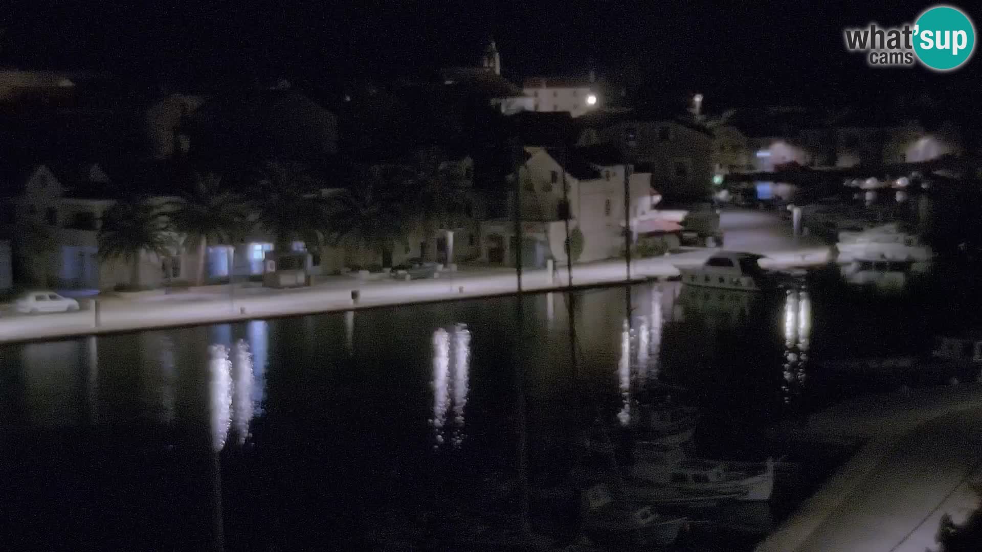 Kamera Hvar Vrboska marina | | Dalmacija