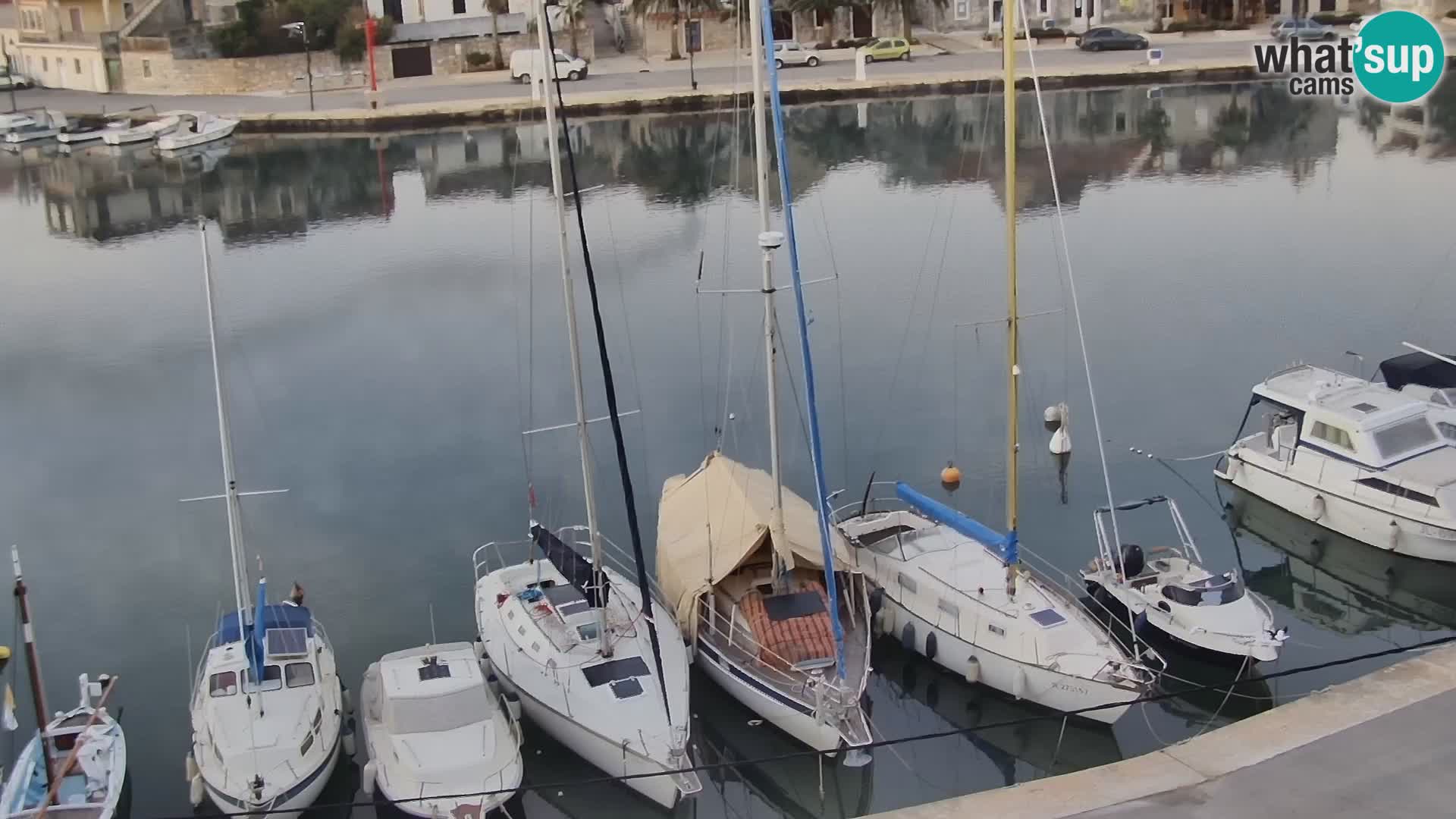 Kamera Hvar Vrboska marina | | Dalmacija