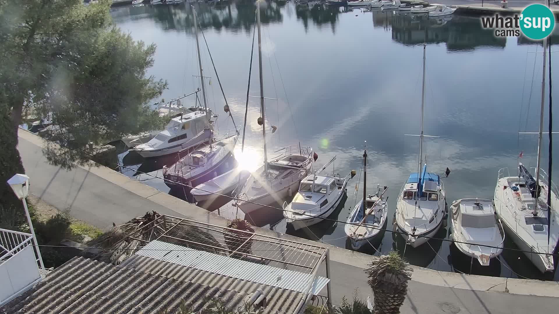 Kamera Hvar Vrboska marina | | Dalmacija