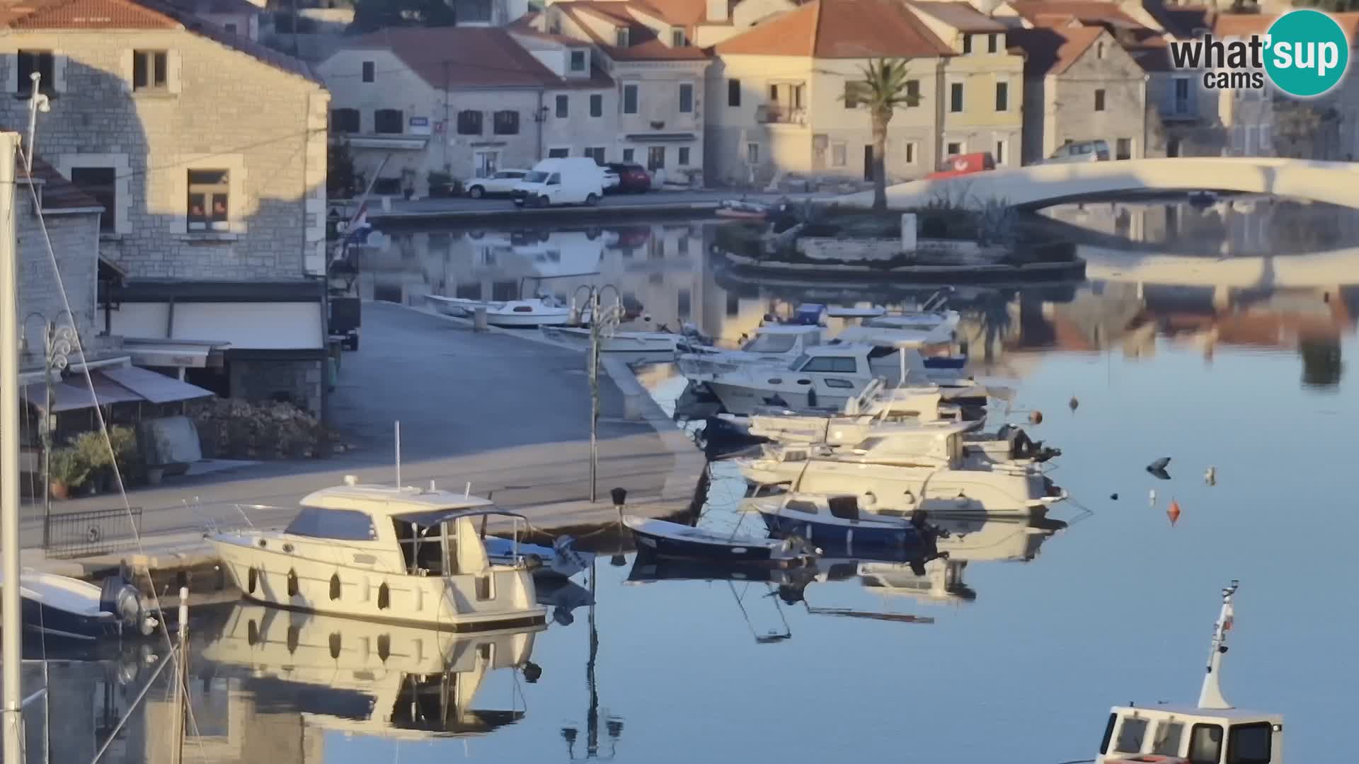 Livecam Vrboska marina | Hvar island | Dalmatia