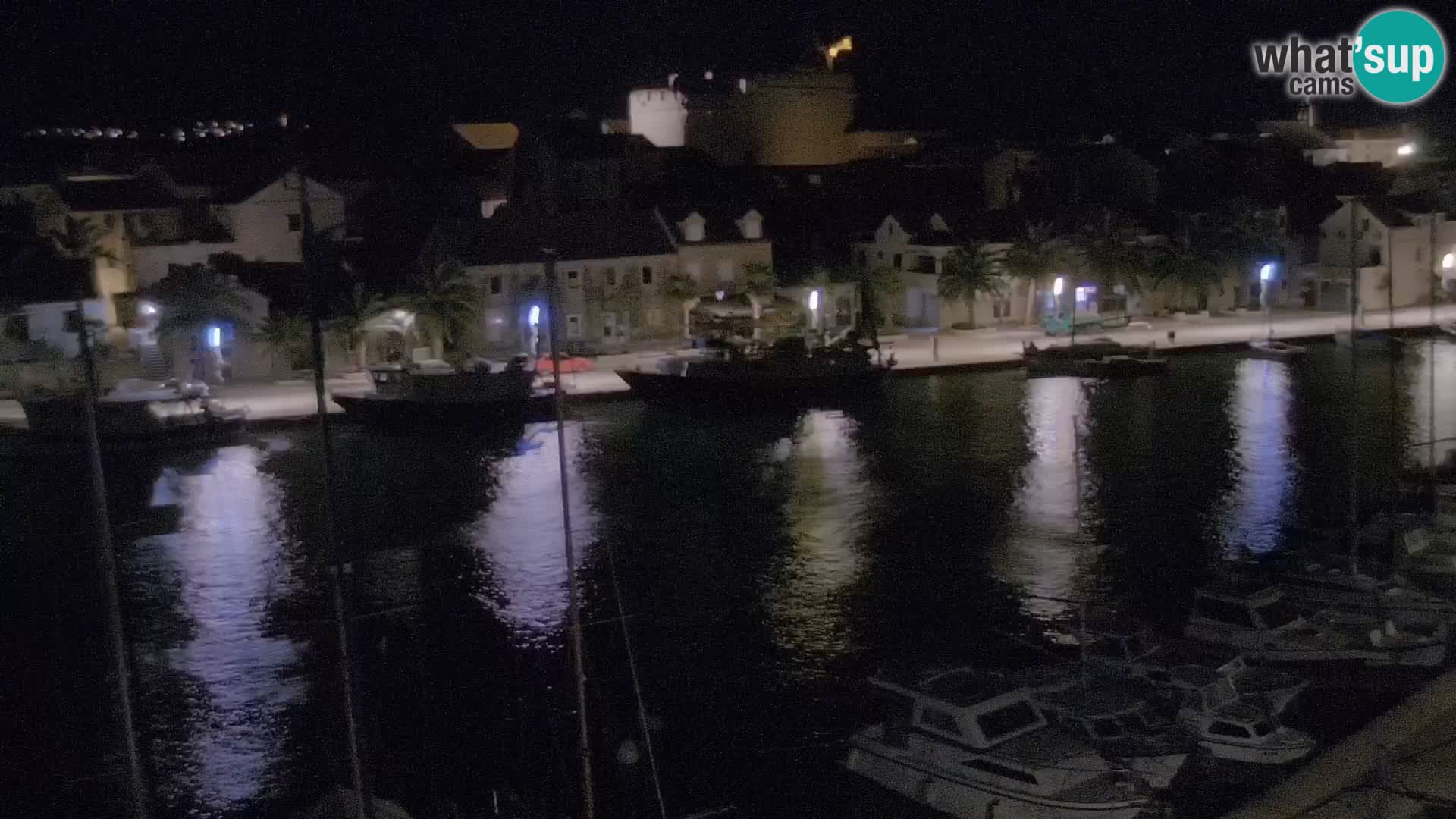 Kamera Hvar Vrboska marina | | Dalmacija