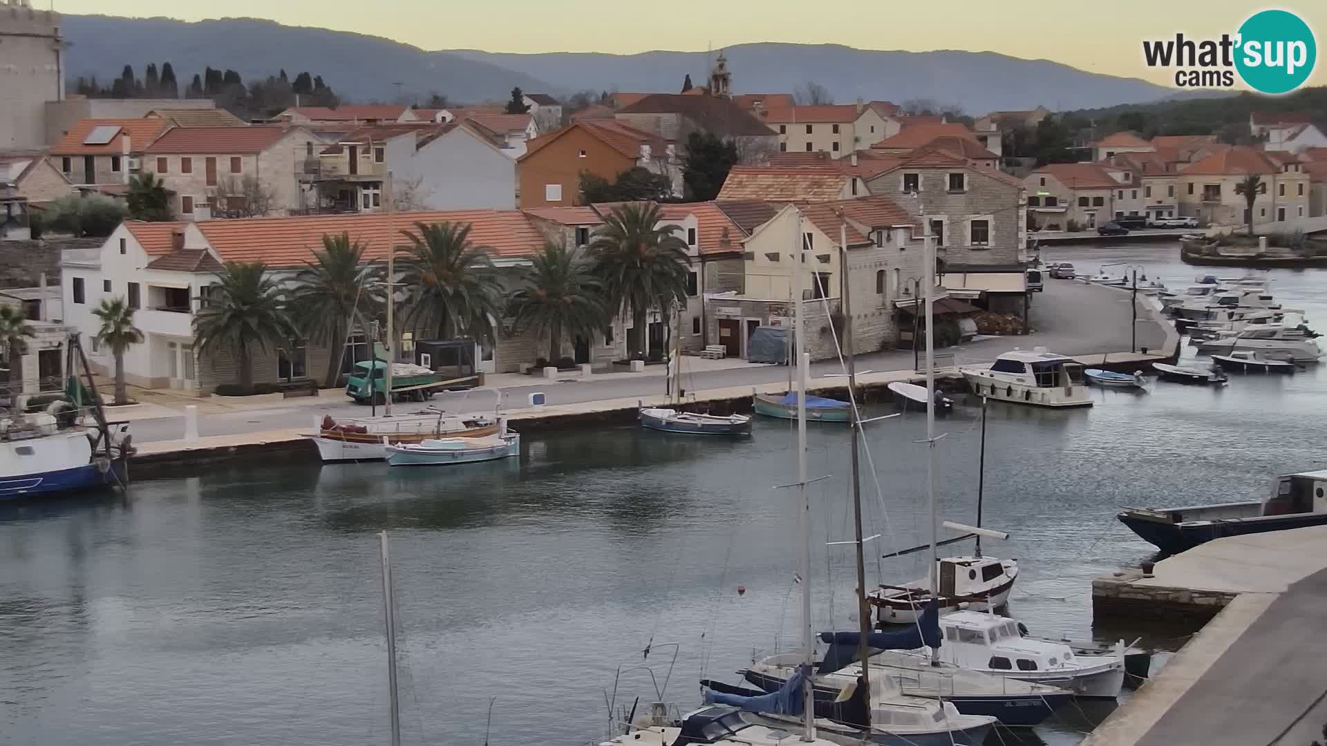 Livecam Hvar Vrboska marina | Île de Hvar | Dalmatia