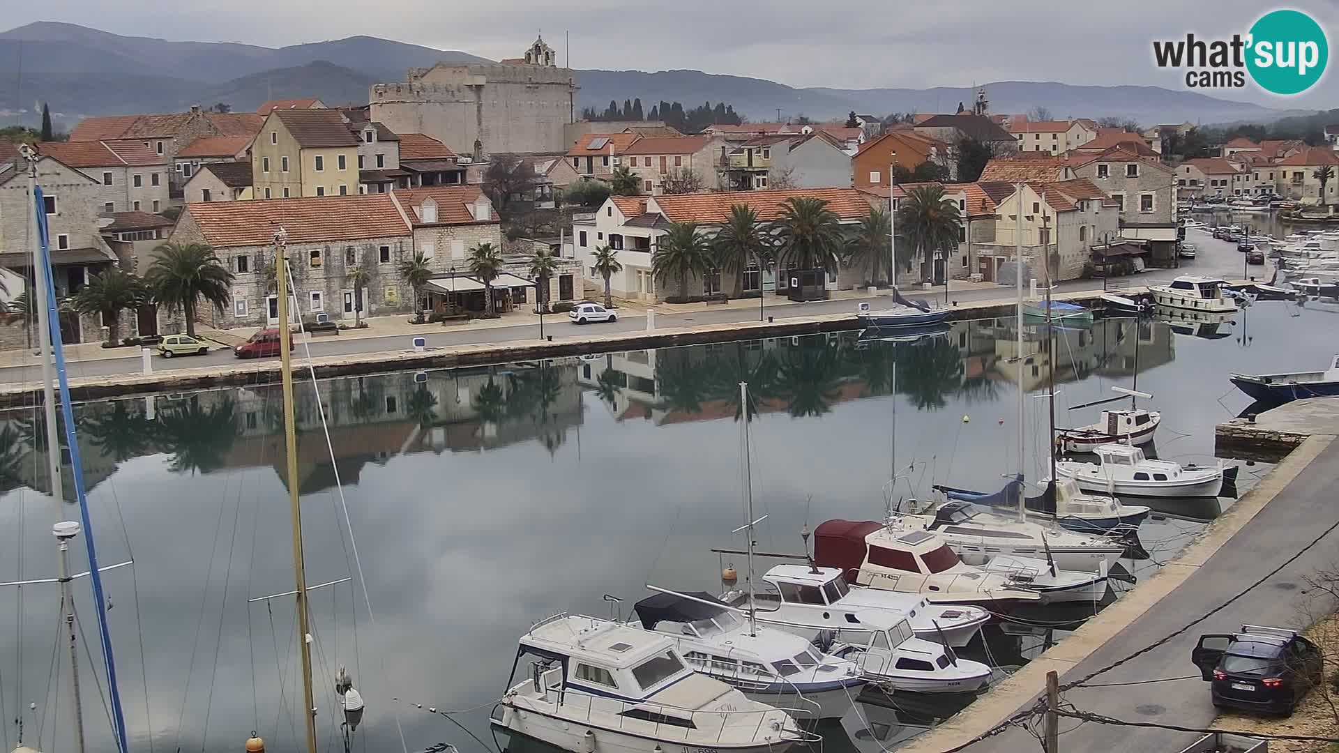 Kamera Hvar Vrboska marina | | Dalmacija