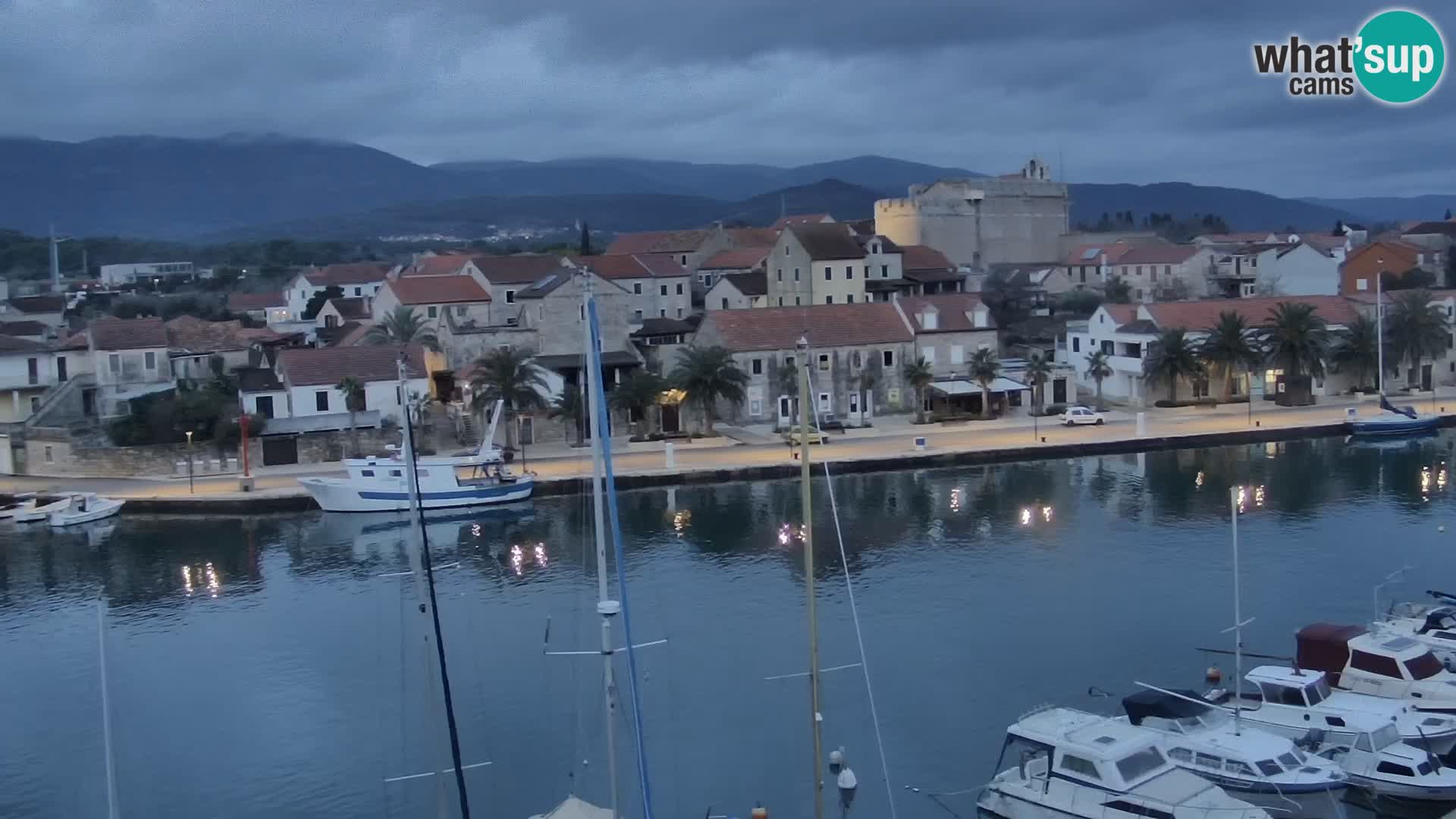 Camera Hvar Vrboska marina | isla de Hvar | Dalmacia