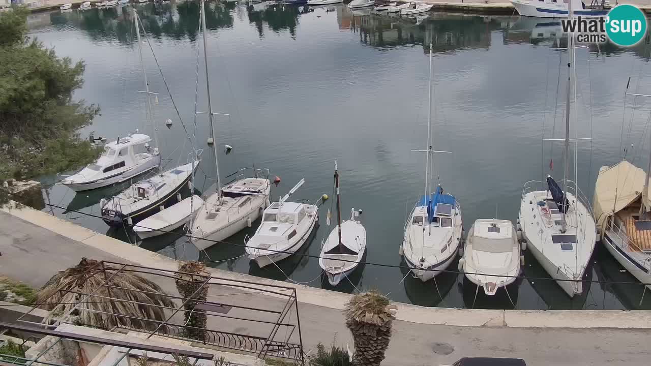 Kamera Hvar Vrboska marina | | Dalmacija