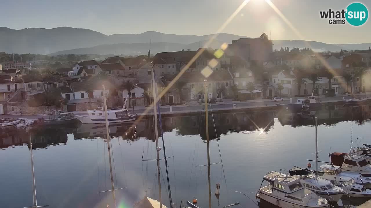 Kamera Hvar Vrboska marina | | Dalmacija