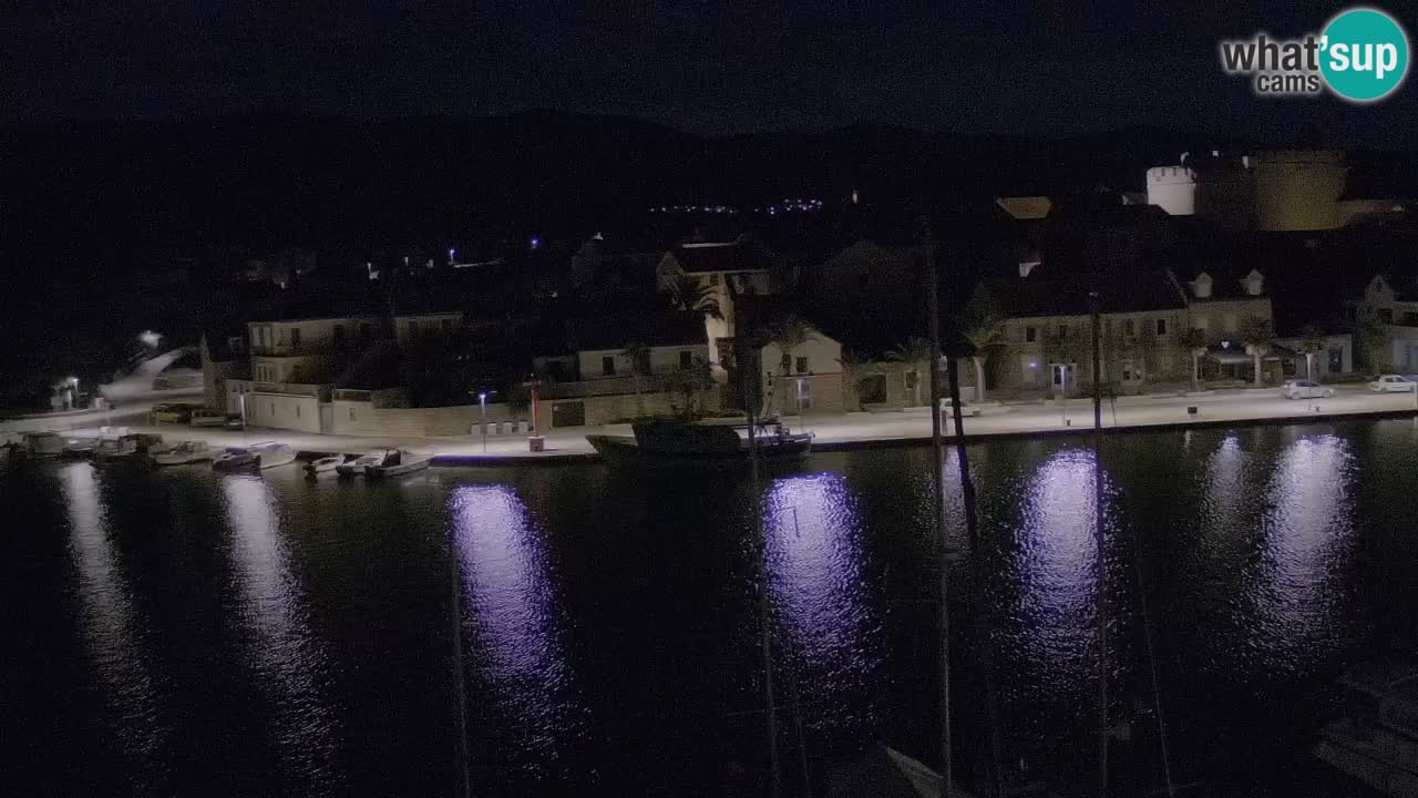 Kamera Hvar Vrboska marina | | Dalmacija