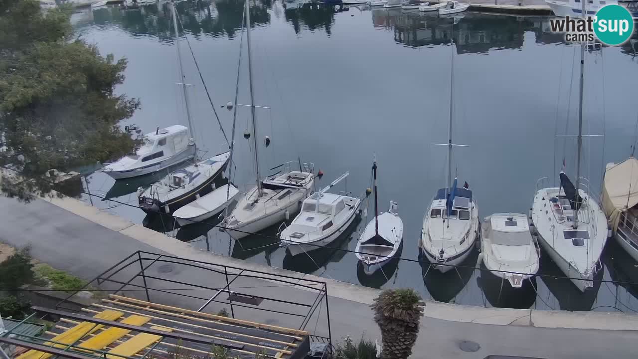 Camera Hvar Vrboska marina | isla de Hvar | Dalmacia