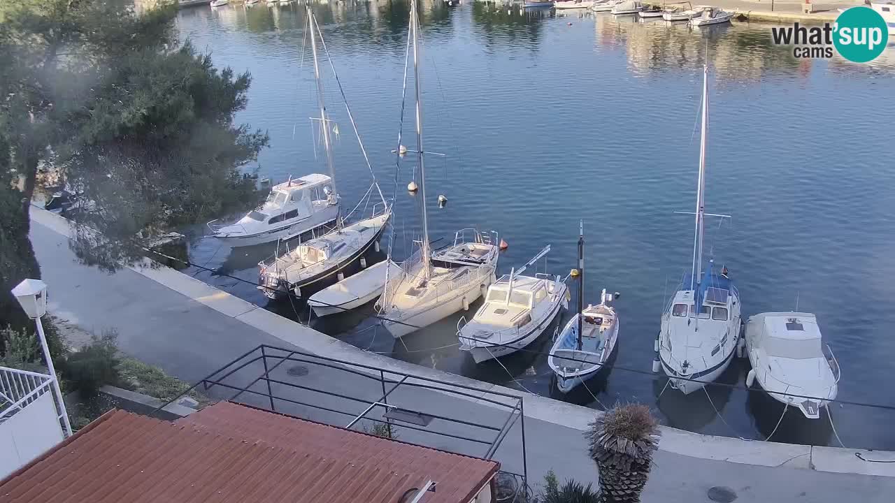 Web kamera Hvar Vrboska marina | otok Hvar | Dalmacija