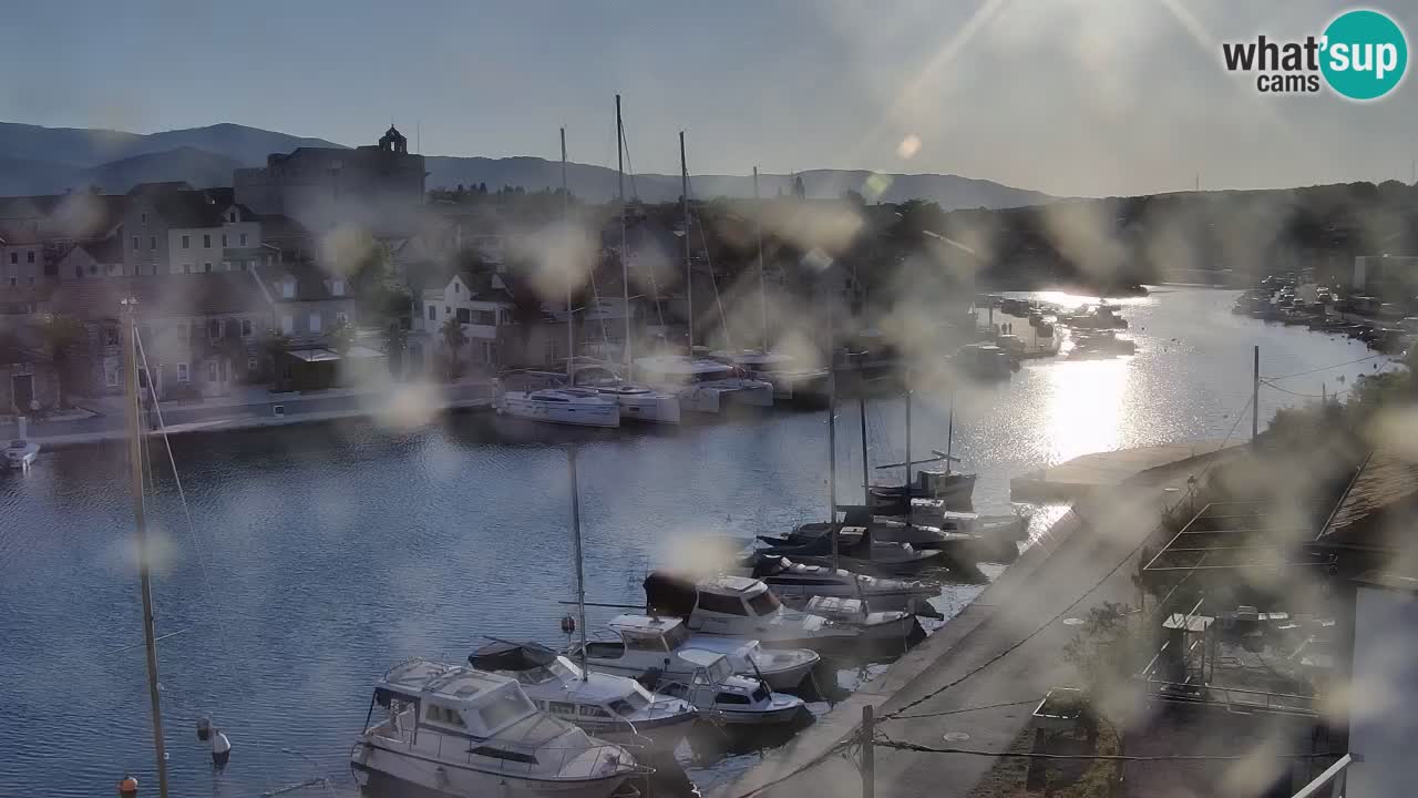 Web kamera Hvar Vrboska marina | otok Hvar | Dalmacija