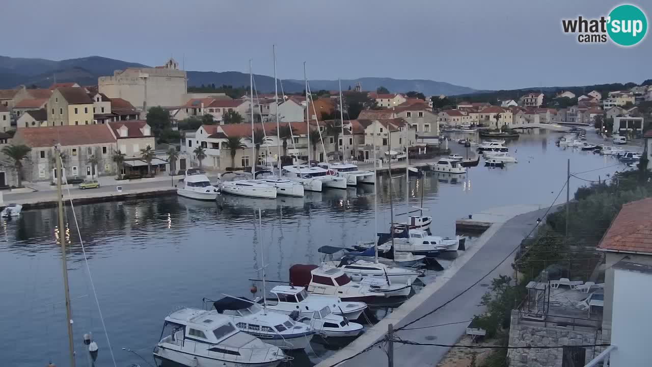 Camera Hvar Vrboska marina | isla de Hvar | Dalmacia