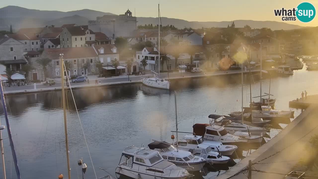 Camera Hvar Vrboska marina | isla de Hvar | Dalmacia