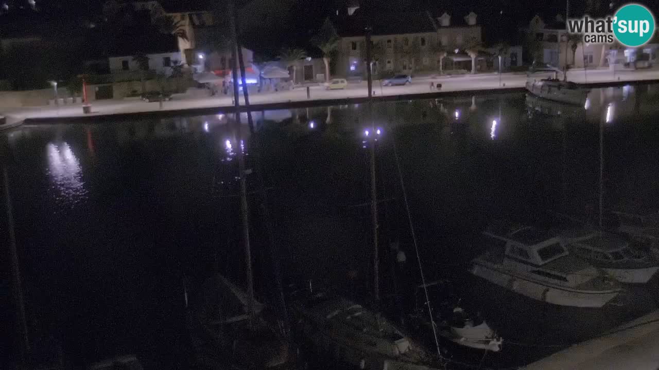 Camera Hvar Vrboska marina | isla de Hvar | Dalmacia