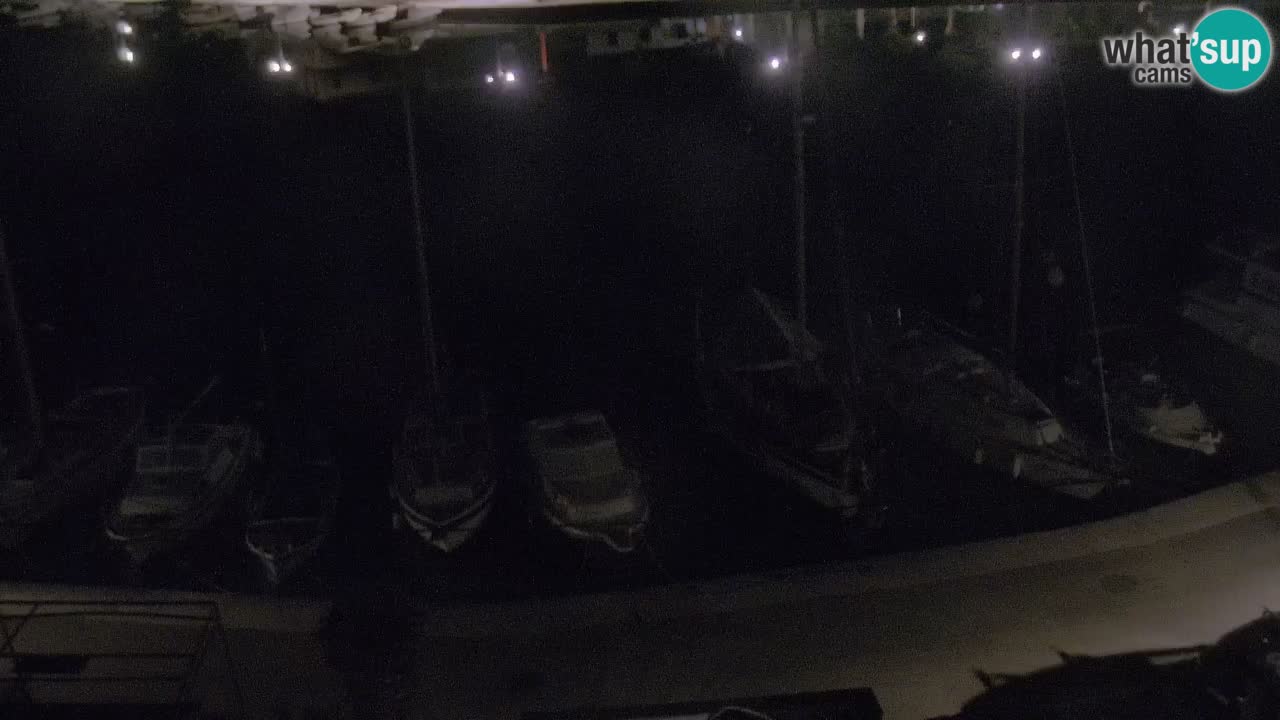 Camera Hvar Vrboska marina | isla de Hvar | Dalmacia