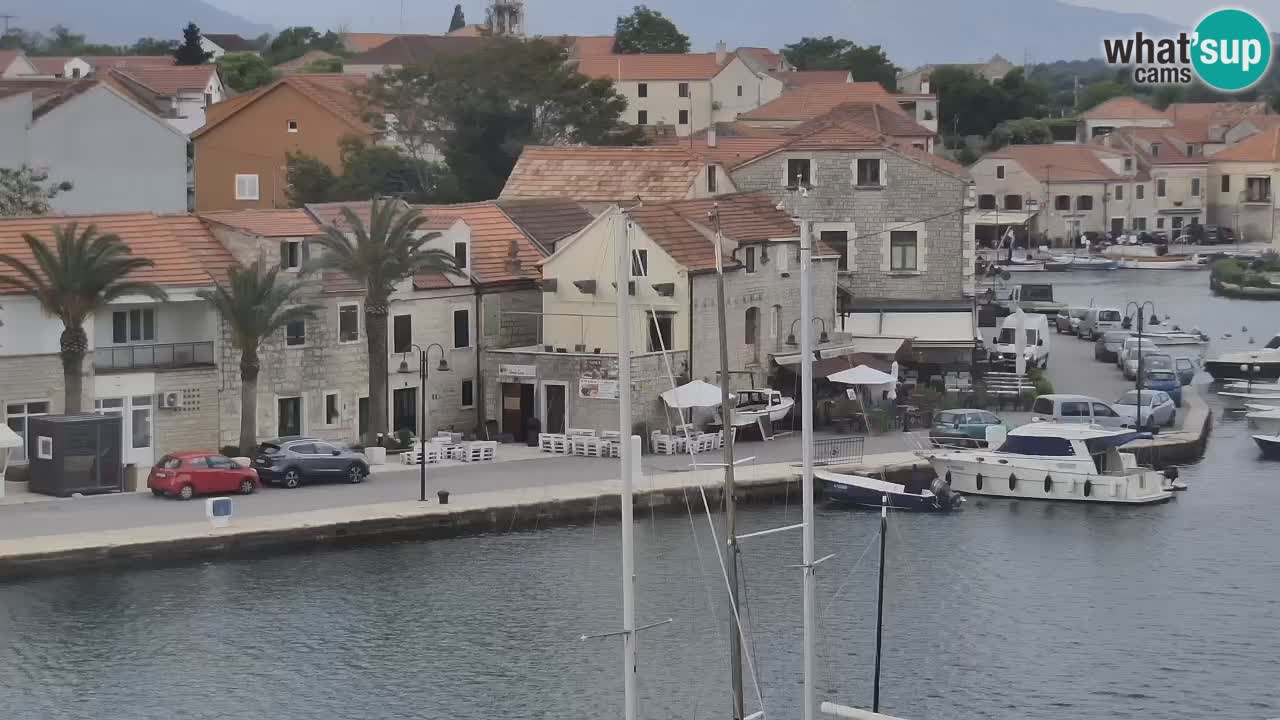 Kamera Hvar Vrboska marina | | Dalmacija