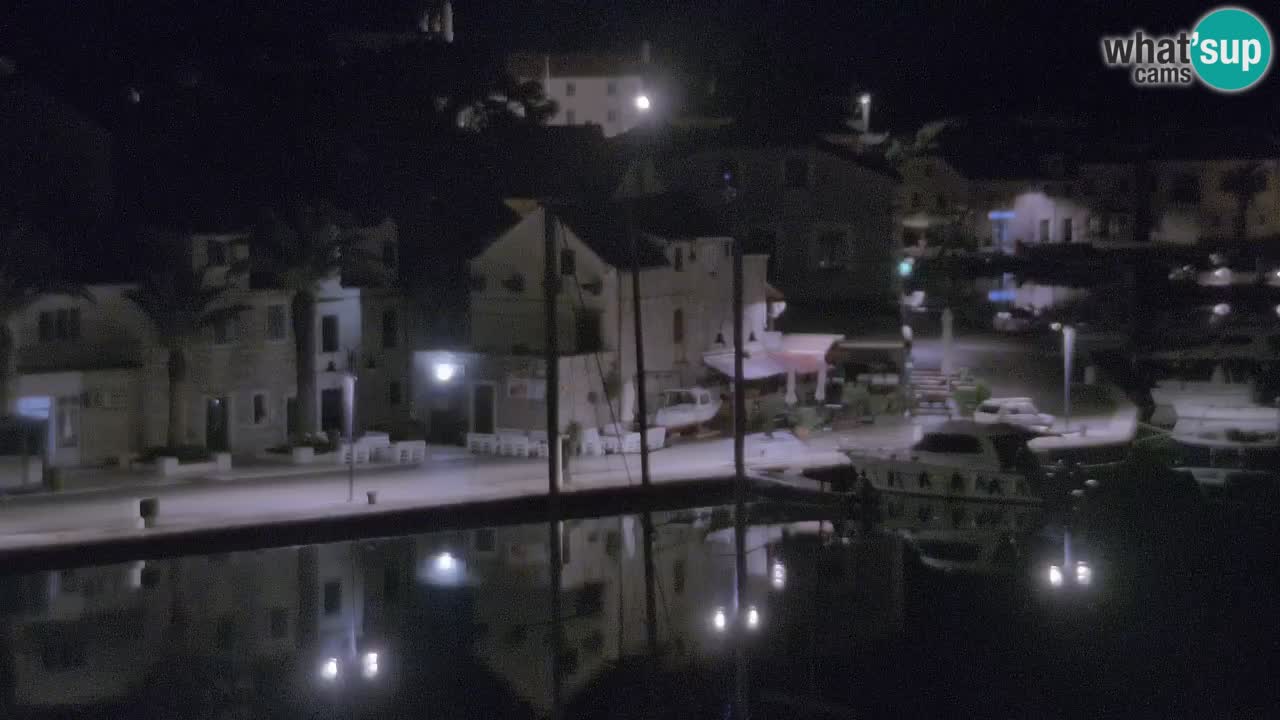 Camera Hvar Vrboska marina | isla de Hvar | Dalmacia