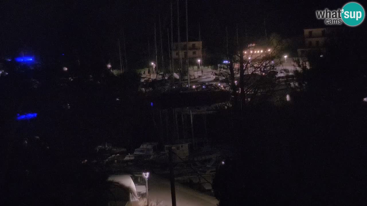Camera Hvar Vrboska marina | isla de Hvar | Dalmacia