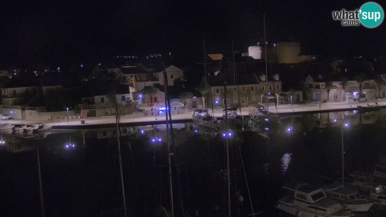 Kamera Hvar Vrboska marina | | Dalmacija