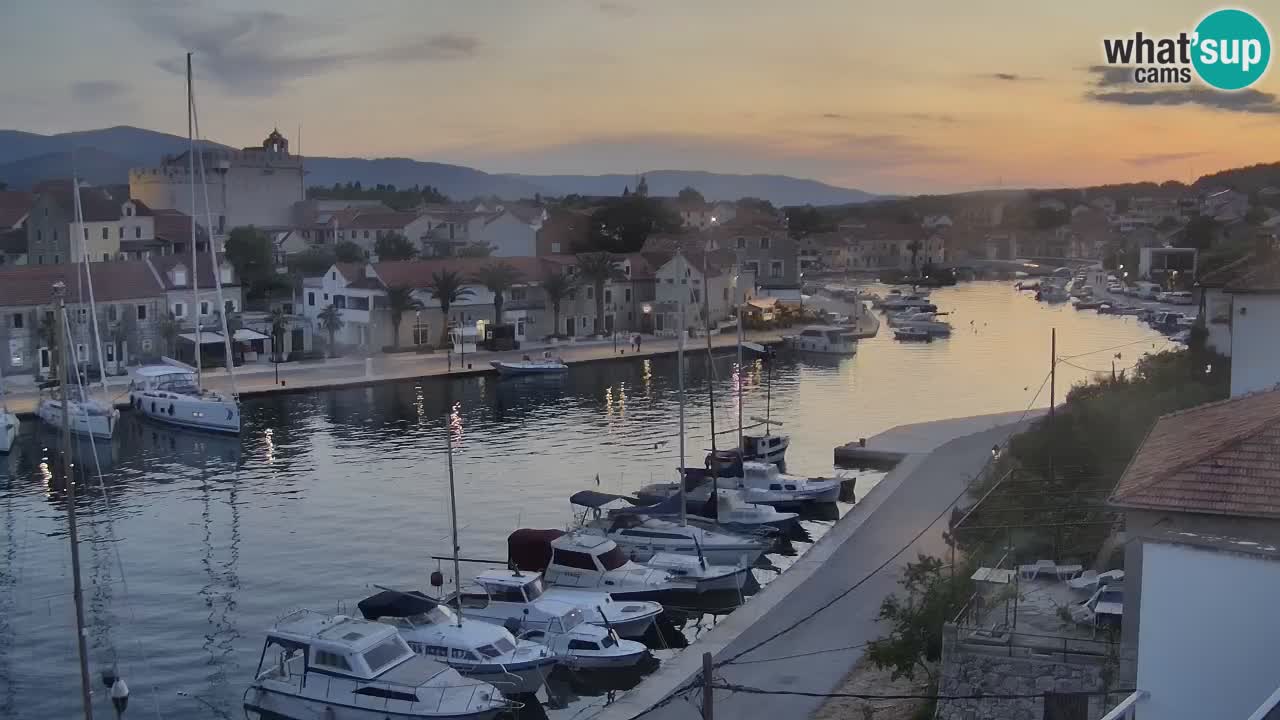 Camera Hvar Vrboska marina | isla de Hvar | Dalmacia