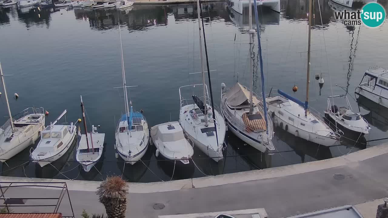 Web kamera Hvar Vrboska marina | otok Hvar | Dalmacija