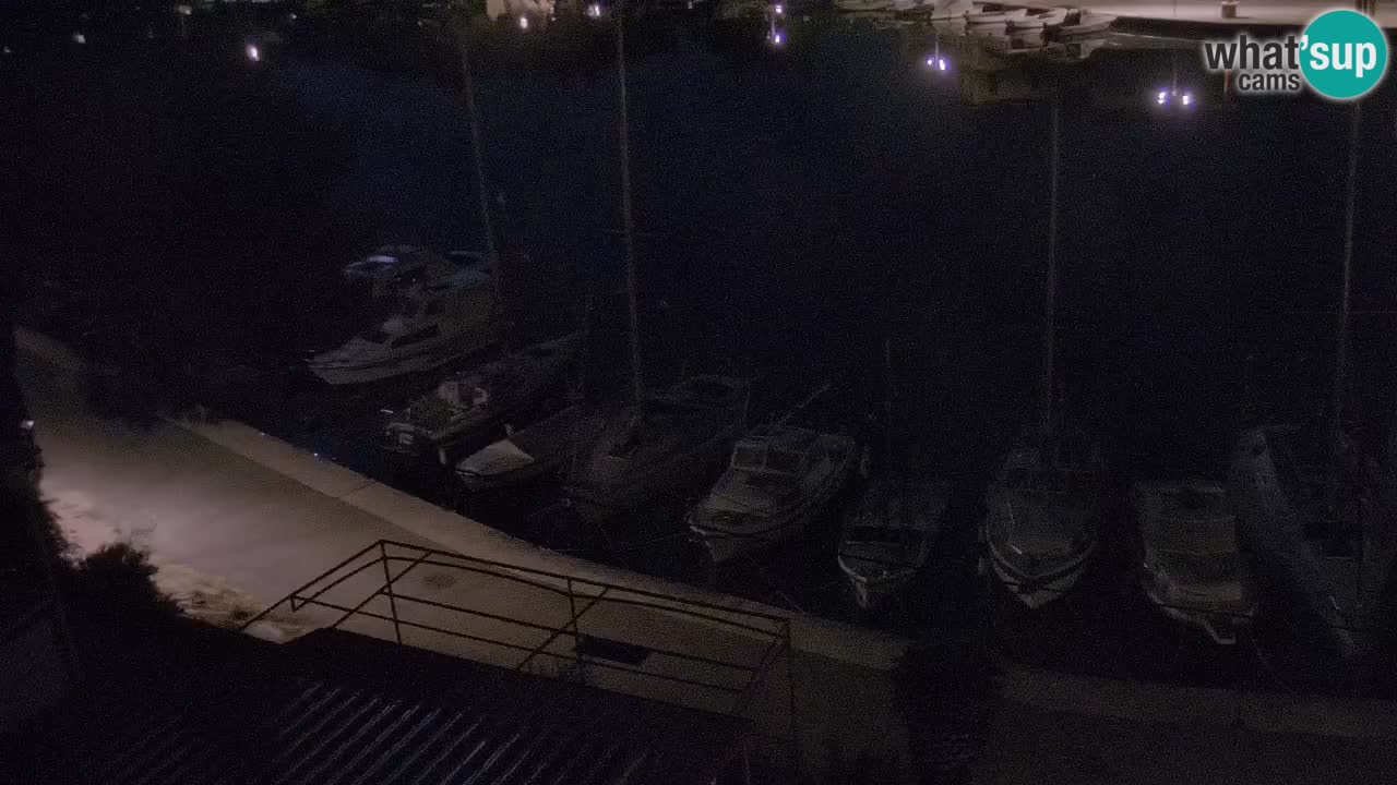 Web kamera Hvar Vrboska marina | otok Hvar | Dalmacija