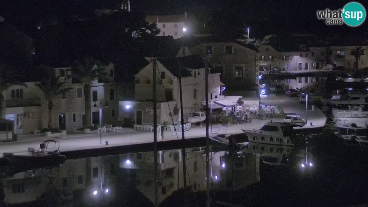 Camera Hvar Vrboska marina | isla de Hvar | Dalmacia
