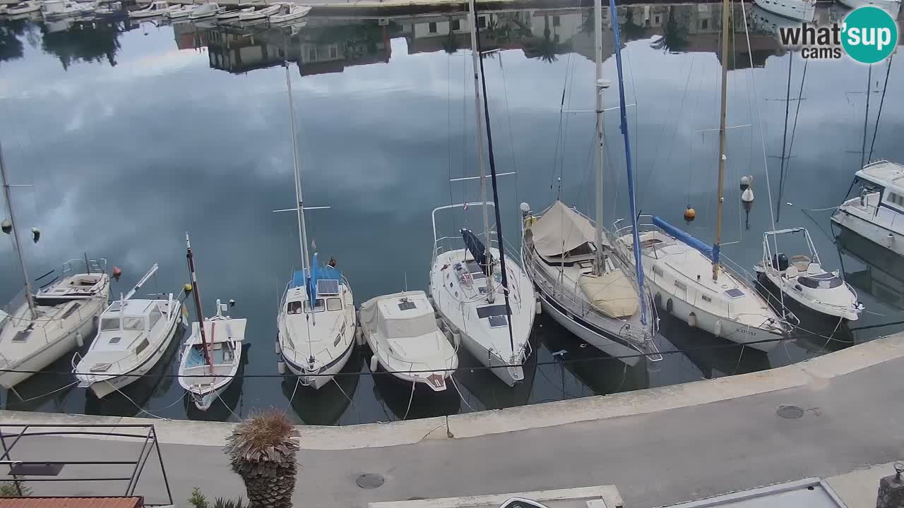 Kamera Hvar Vrboska marina | | Dalmacija