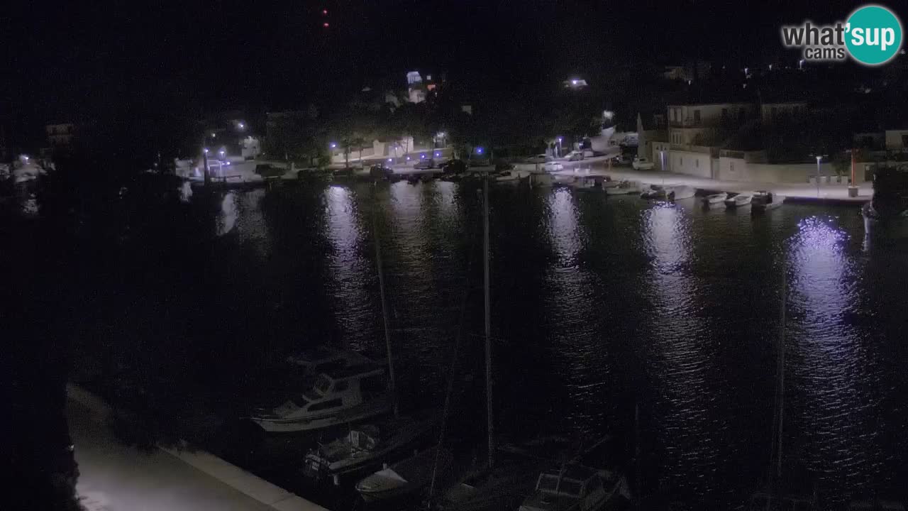 Kamera Hvar Vrboska marina | | Dalmacija