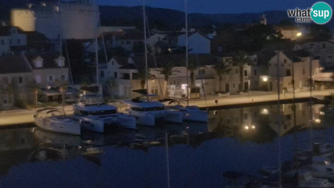 Kamera Hvar Vrboska marina | | Dalmacija