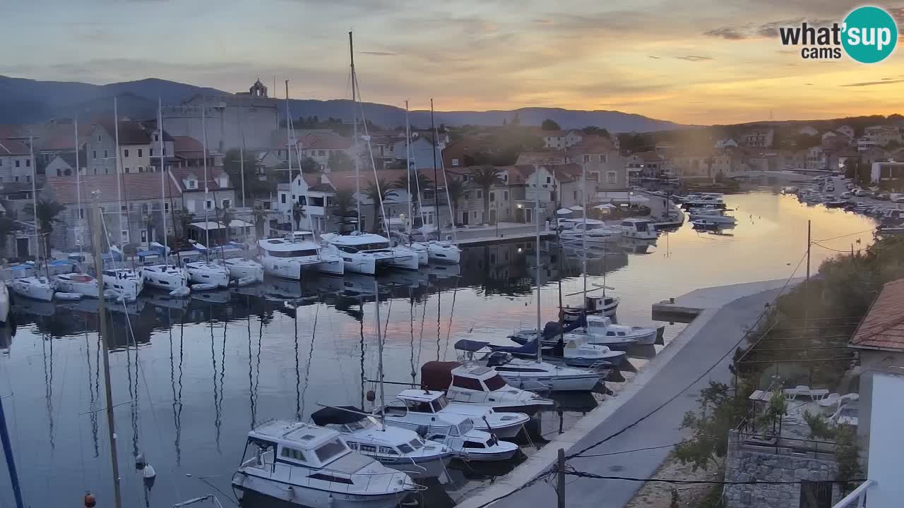 Kamera Hvar Vrboska marina | | Dalmacija