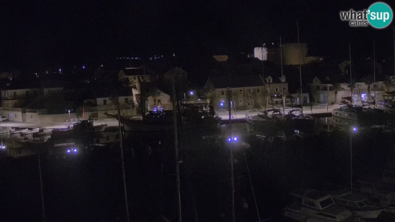 Kamera Hvar Vrboska marina | | Dalmacija