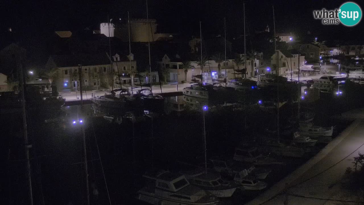 Camera Hvar Vrboska marina | isla de Hvar | Dalmacia