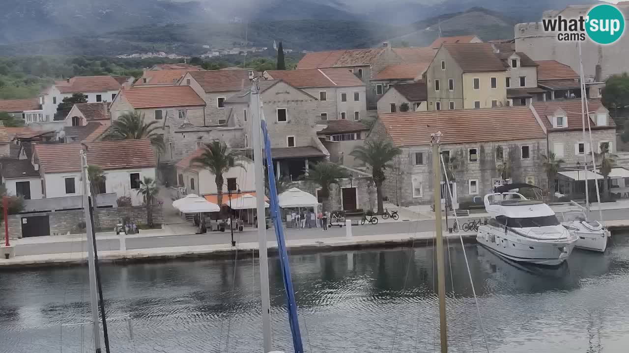 Kamera Hvar Vrboska marina | | Dalmacija