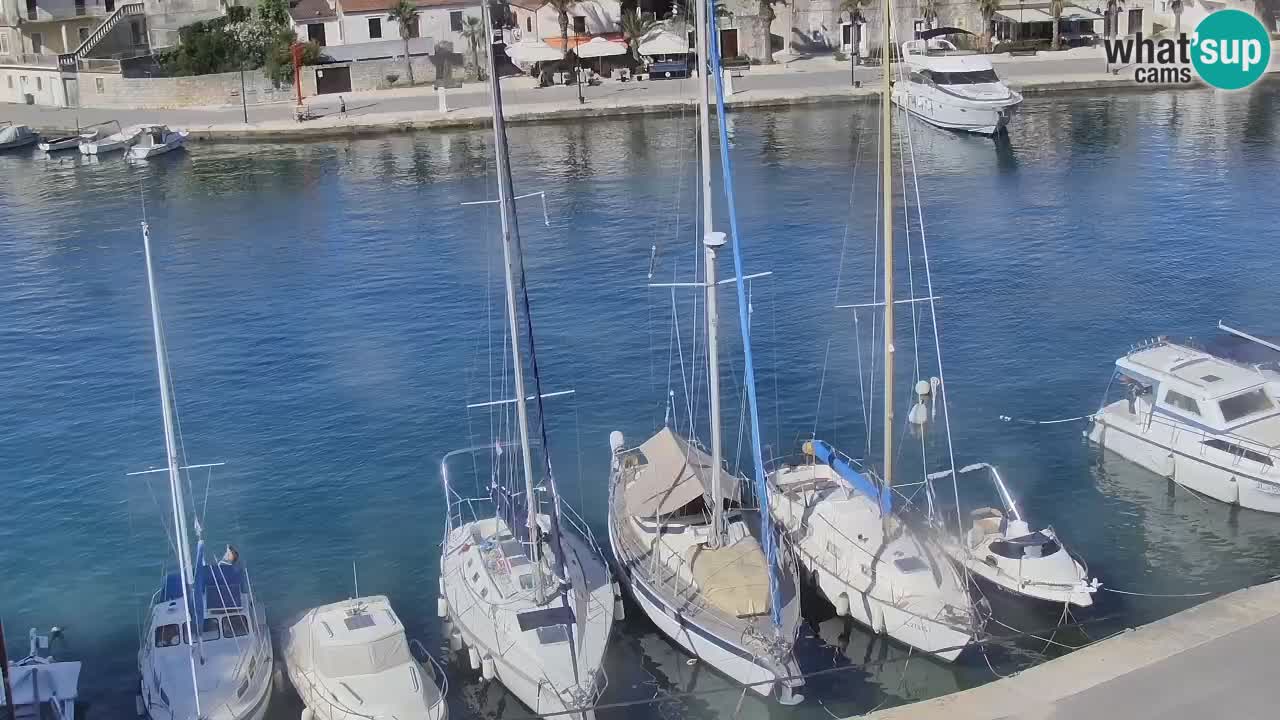 Livecam Vrboska marina | Hvar island | Dalmatia