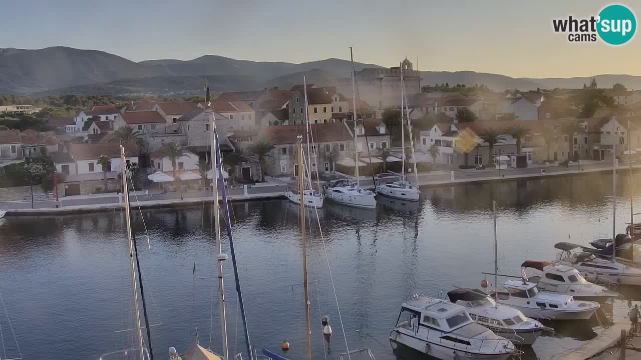 Camera Hvar Vrboska marina | isla de Hvar | Dalmacia