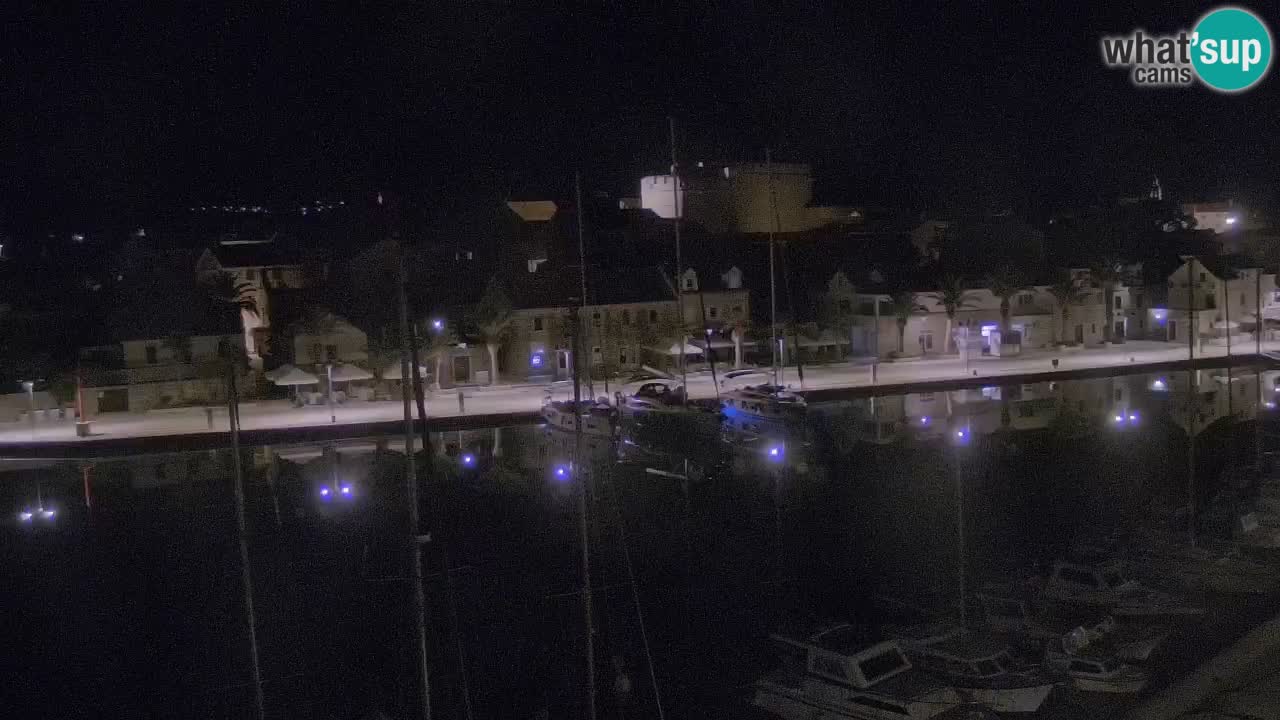 Kamera Hvar Vrboska marina | | Dalmacija