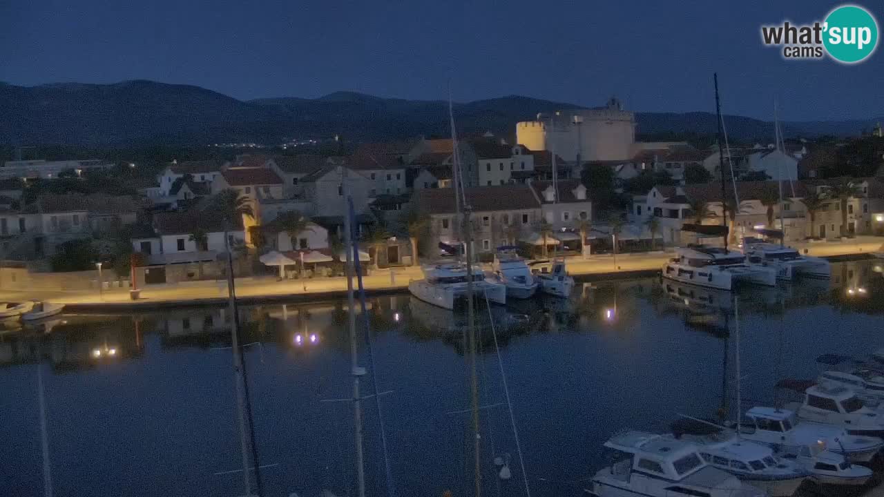 Kamera Hvar Vrboska marina | | Dalmacija