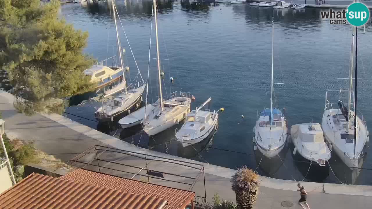 Livecam Vrboska marina | Hvar island | Dalmatia